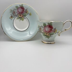 Paragon Double Warrant Fine Bone China Teacup Saucer Blue Pink Rose England